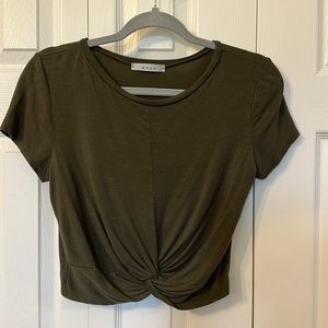 Tiefront croptop